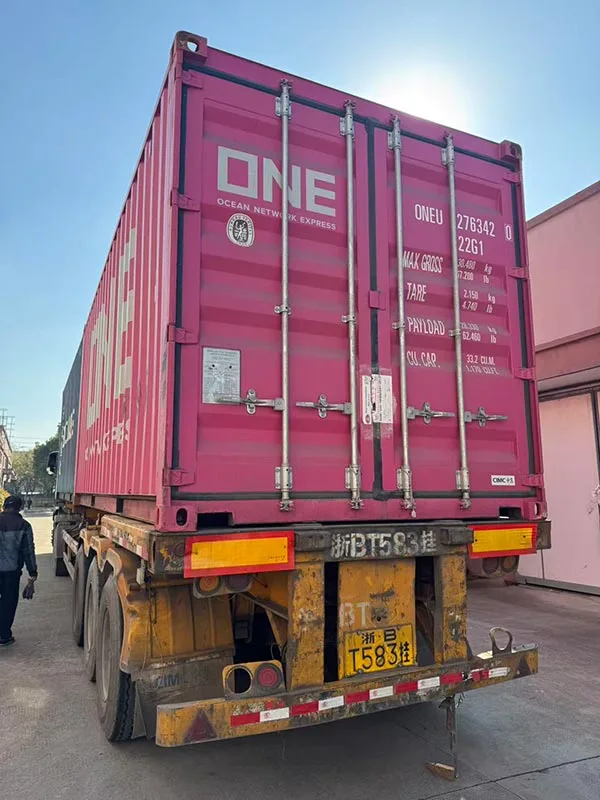 Air-cooled-marine-air-conditioners-packing-and-delivery